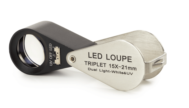 Opvouwbare triplet loep 15x met LED-verlichting en UV-LED PB.5018-LUV - www.letscopes.com